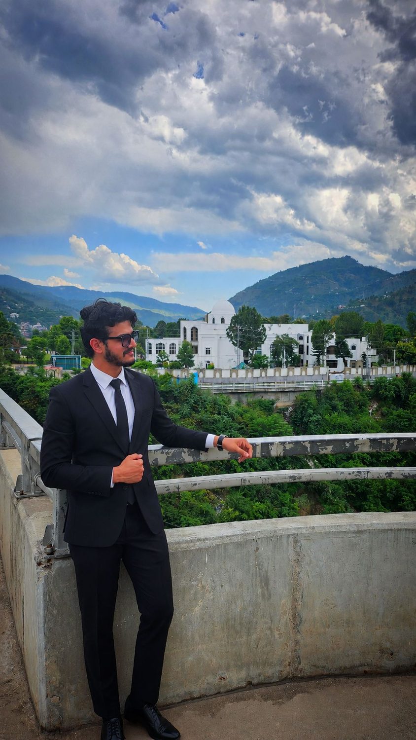 Professional visit, Supreme Court of Azad Jammu and Kashmir in background